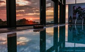 Хотел Галерия Графит